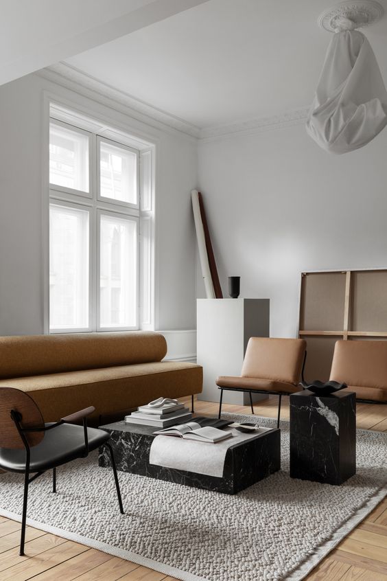 طاولة قهوة PLINTH Coffee Table