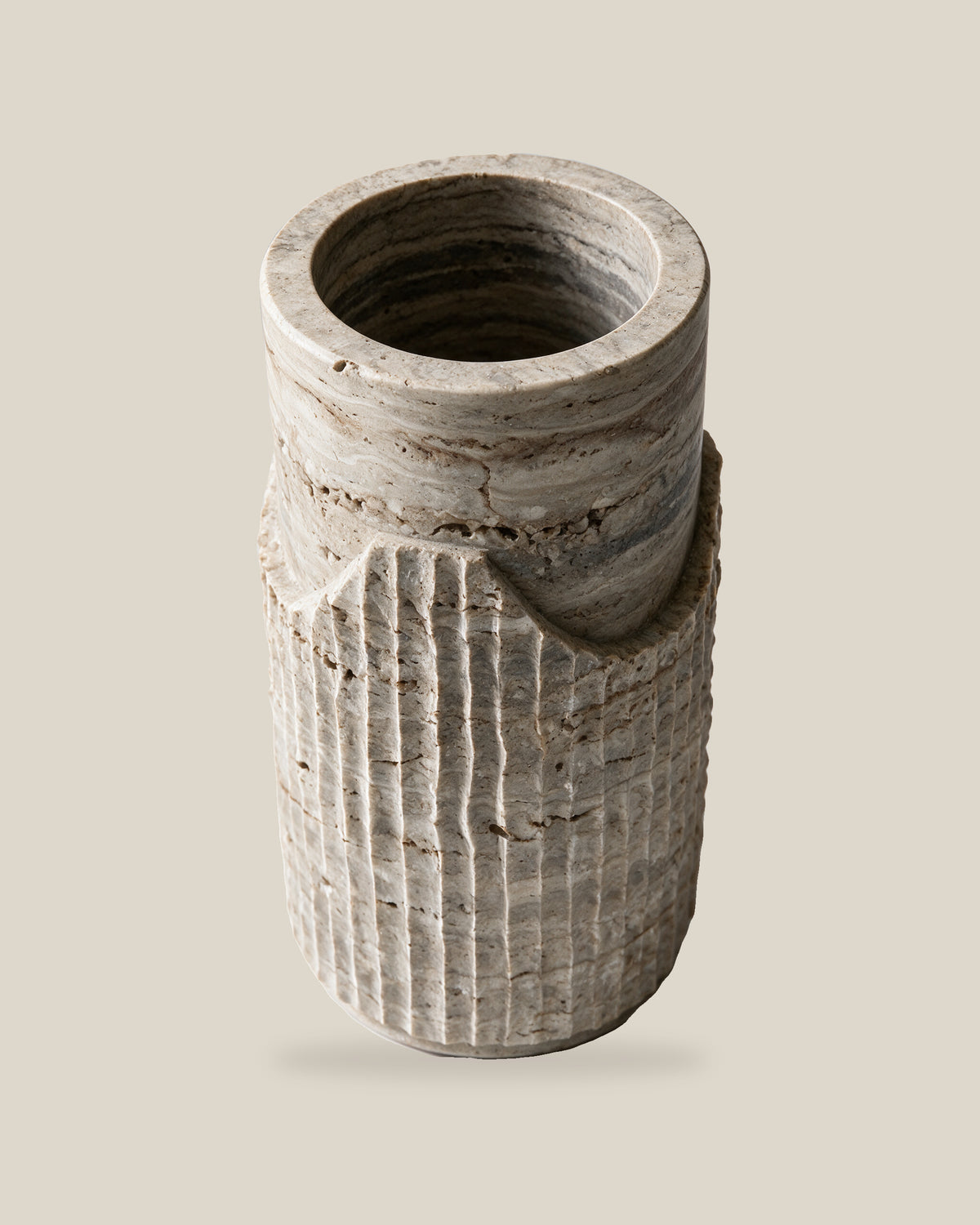 Colesseum Tall Travertine Silver Angle 02