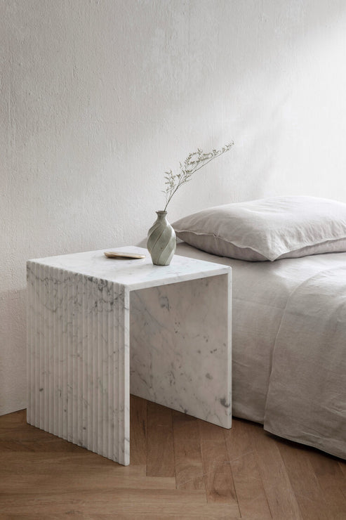 طاولة جانبية FLUTED Side Table
