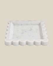 Tiffany Tray in white marble, front view on BONE background — 20 × 20 cm, 2 cm thick