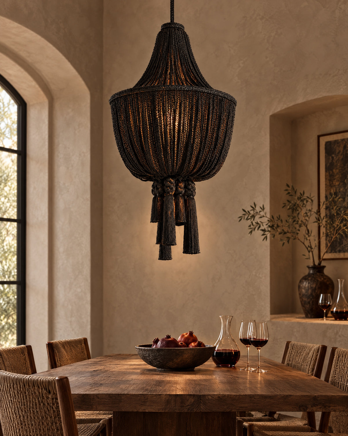 LA LUZ BRAIDELLE Pendant — Classic Black Lifestyle