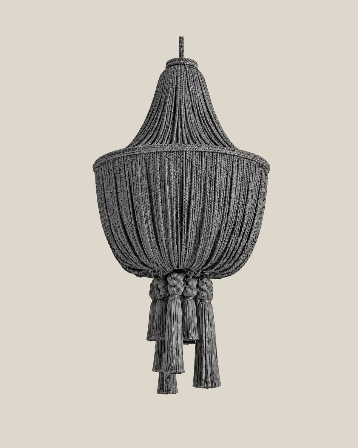 LA LUZ BRAIDELLE Pendant — Grey Front