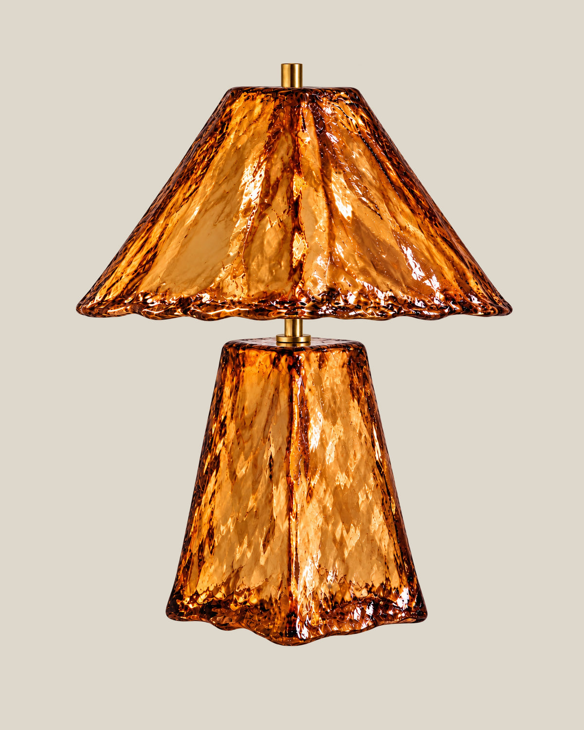 LA LUZ GLACÉ Table Lamp — Deep Amber Front